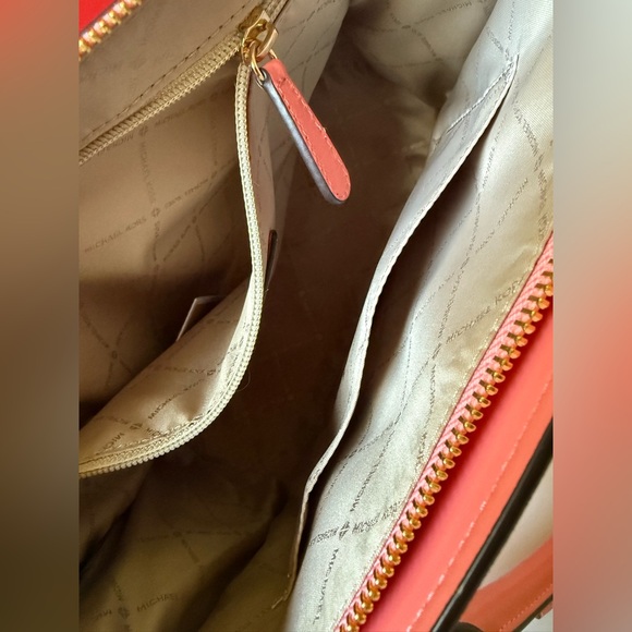 Michael Kors Pink Coral Tote Bag - Picture 13 of 13